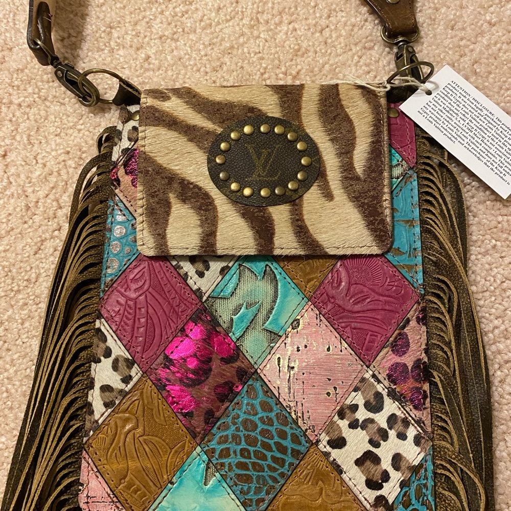 “ Keep it gypsy” Up cycled. Read full description on the card. Super cute